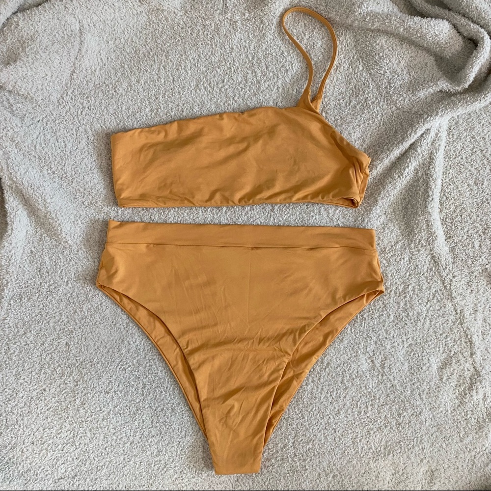 Toast swim set